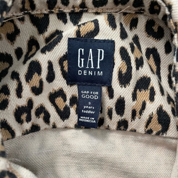 GAP Girls Leopard Denim Jacket - Picture 3 of 3